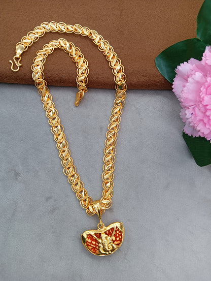 Luxurious Men's Gold Plated Pendant With Chain